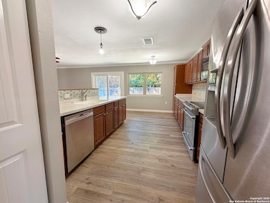 8111 Bowens Crossing, San Antonio, TX 78250 - photo 5