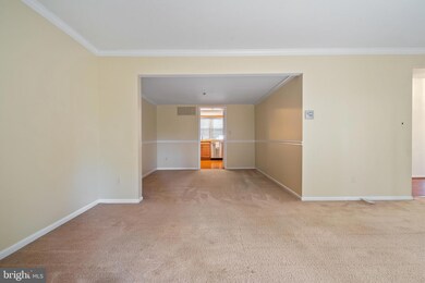 17 Tullycross Ct, Lutherville Timonium, MD 21093 - photo 7