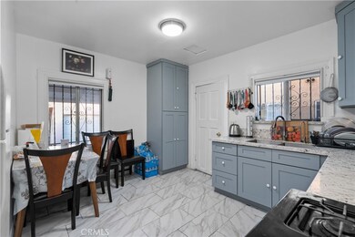 641 W 108th St, Los Angeles, CA 90044 - photo 7