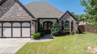 8514 Stoneshire Dr, Fort Smith, AR 72916 - photo 3