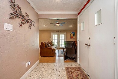 9750 Southport Dr, Houston, TX 77089 - photo 3