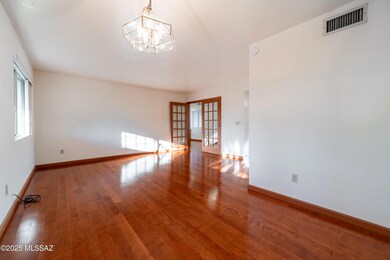 2220 S Tree Moss Ave, Tucson, AZ 85710 - photo 7