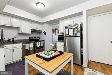 3318 Ladino Ct, Woodbridge, VA 22193 - photo 5