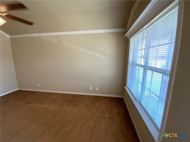 204 Coby Dr unit B, Troy, TX 76579 - photo 4