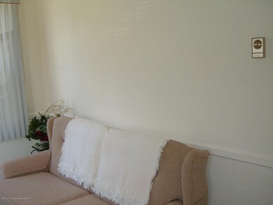 9A Pembroke Ln, Whiting, NJ 08759 - photo 6