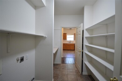 1440 Thibodeaux Dr, Round Rock, TX 78664 - photo 7