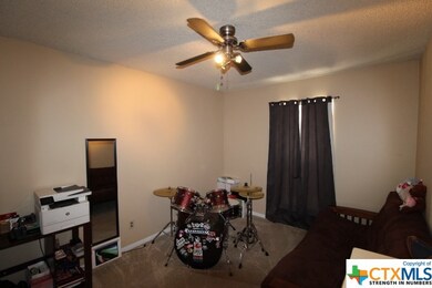 104 Zarley Dr, Copperas Cove, TX 76522 - photo 4