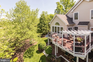 25655 Tremaine Terrace, Chantilly, VA 20152 - photo 4