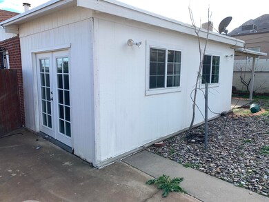 2909 Mountain Ave, El Paso, TX 79930 - photo 3