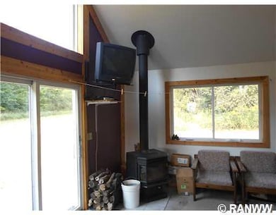 N5111 Edming Rd, Glen Flora, WI 54526 - photo 5