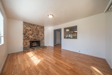 1153 Ruthie Ln, Redding, CA 96002 - photo 5