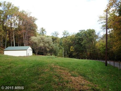 1318 Brown Rd, Knoxville, MD 21758 - photo 4