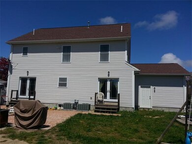 46 Anthony St, Acushnet, MA 02743 - photo 4