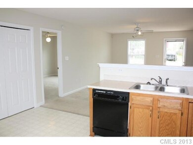 5115 Daffodil Ln, Concord, NC 28025 - photo 3