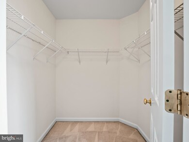 10012 Darnaway Ct, Bristow, VA 20136 - photo 2