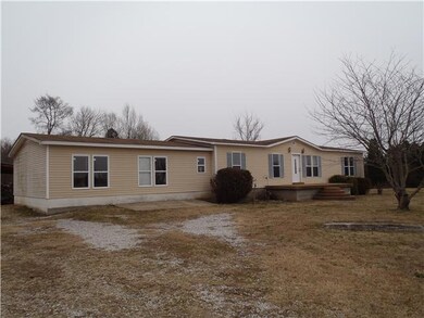 2745 Warner Rd, Chapel Hill, TN 37034 - photo 2