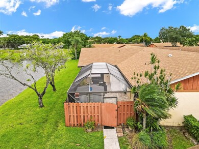 1151 Summit Place Cir unit B, West Palm Beach, FL 33415 - photo 2