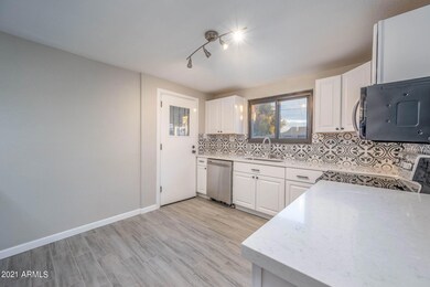 2205 W Sherman St, Phoenix, AZ 85009 - photo 7