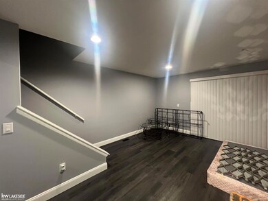 4460 15 Mile Rd, Sterling Heights, MI 48310 - photo 5