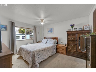 34185 El Roble Ave, Eugene, OR 97405 - photo 7