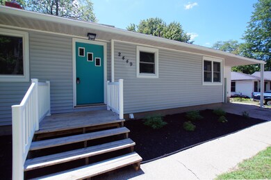Laketon - Outside (15)
