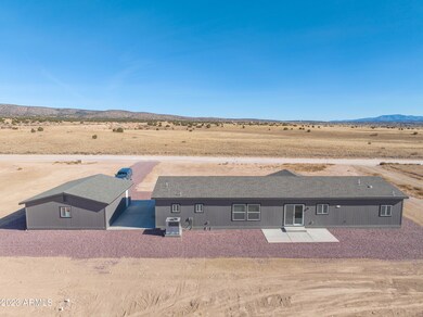 26442 N Feather Mountain Rd, Paulden, AZ 86334 - photo 3