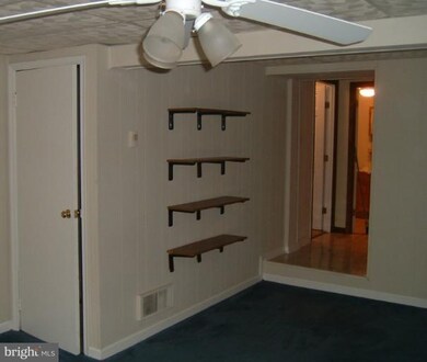 13 Spirit Ln, Owings Mills, MD 21117 - photo 5