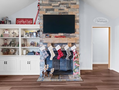 8407 Heron Lake Rd, Saint John, IN 46373 - photo 7