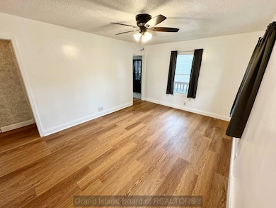 624 W 16th St, Grand Island, NE 68801 - photo 2