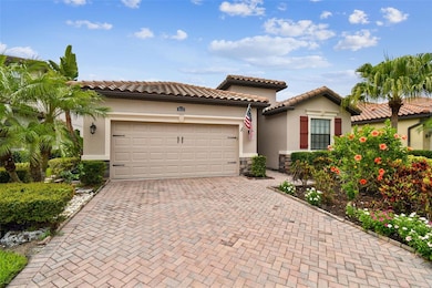 8112 36th St E, Sarasota, FL 34243 - photo 3