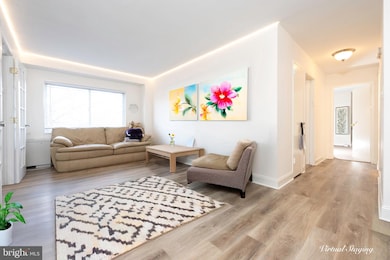 1111 University Blvd W unit 317, Silver Spring, MD 20902 - photo 2