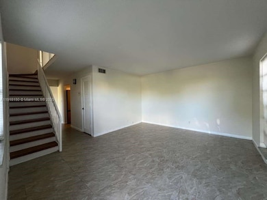 721 SE 1st Way unit B18, Deerfield Beach, FL 33441 - photo 5