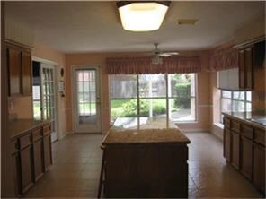 7903 Granite Ridge Ln, Houston, TX 77095 - photo 4