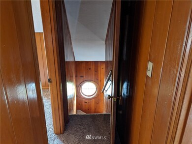 2073 30th Ave, Longview, WA 98632 - photo 7