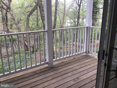 9808 Lake Pointe Ct unit 204, Upper Marlboro, MD 20774 - photo 4