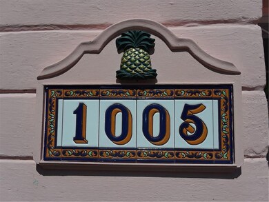 1005 15th St N, Saint Petersburg, FL 33705 - photo 4