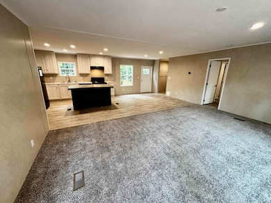 1460 State Road S-42-423, Enoree, SC 29335 - photo 2