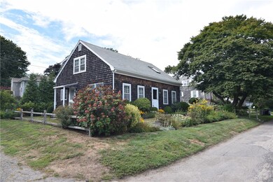 3 Vanderbilt Ave, Newport, RI 02840 - photo 2