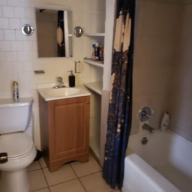 136 N Main St, Rochester, NH 03867 - photo 5