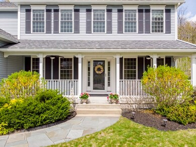 71 Grapevine Rd, Bedford, NH 03110 - photo 2