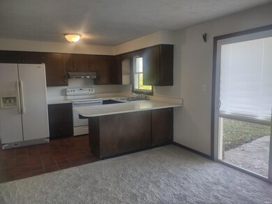 11256 N 200 W, Alexandria, IN 46001 - photo 4