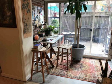 Sunny, cheerful space that brings the outdoors in