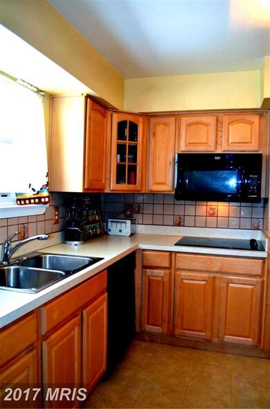 3915 Sadie Rd, Randallstown, MD 21133 - photo 6