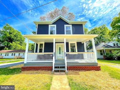 112 West St, Louisa, VA 23093 - photo 2