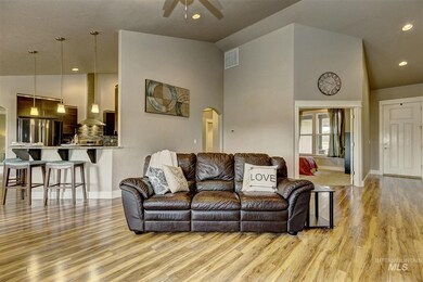 6331 Bud Ln, Star, ID 83669 - photo 3