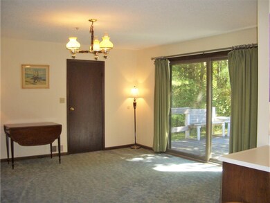 35 Skyline Dr, West Rutland, VT 05777 - photo 4