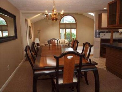 71 Bittersweet Ln, Randolph, MA 02368 - photo 5