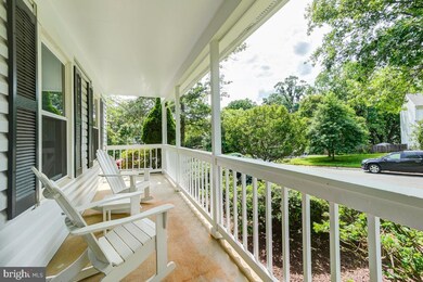 10 Peach Leaf Ct, North Potomac, MD 20878 - photo 4