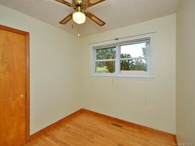 Bedroom #1