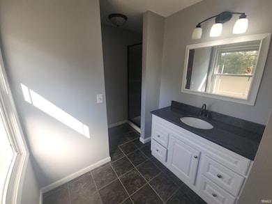 308 Longtree Ln, Logansport, IN 46947 - photo 3